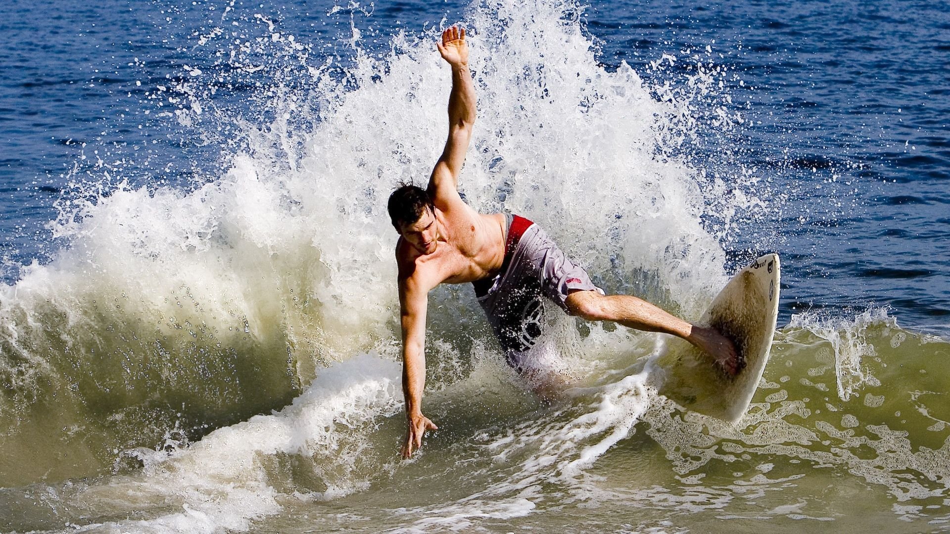 《新版本《Valorant》推出十大玩法优化，战术多变》，valorant 手游